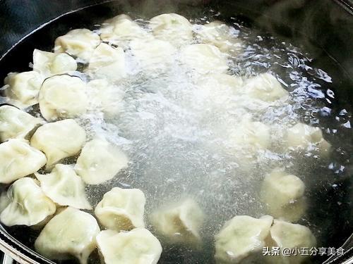 素三鲜饺子馅的做法大全(素饺子馅用什么菜做的好吃)